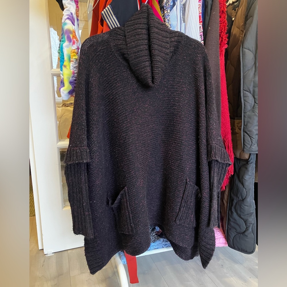 Lily Morgan Cotton blend Black and dark red Turtleneck Sweater in size L and XL - Picture 13 of 13